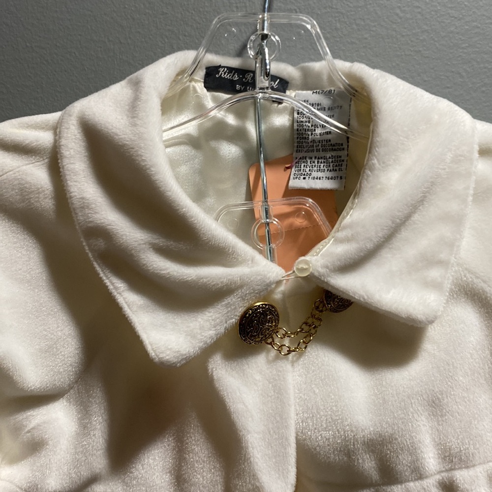 BRAND NEW GIRLS DRESS SIZE 7/8! COLOR IS IVORY. STUNNING IN PERSON. NWT. - Picture 4 of 13